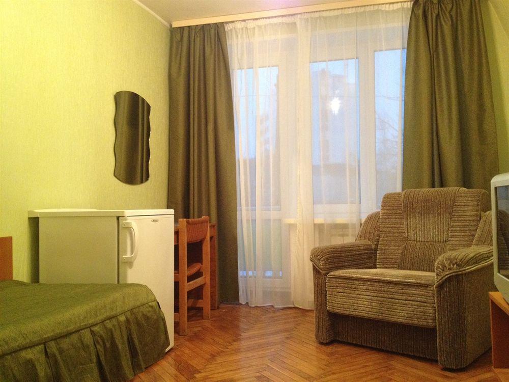 Druzhba Hotel And Restaurant 카리프 객실 사진